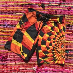 Men’s Volcom bathing suit shorts.